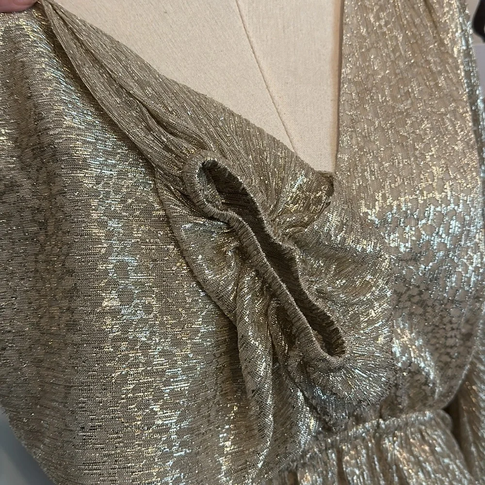 Ba&sh Caitlin gold metallic vneck peplum elastic cuff & waist 2 shirt/blouse